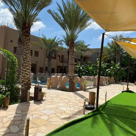 Aldar Inn Nizwa Bagian luar foto